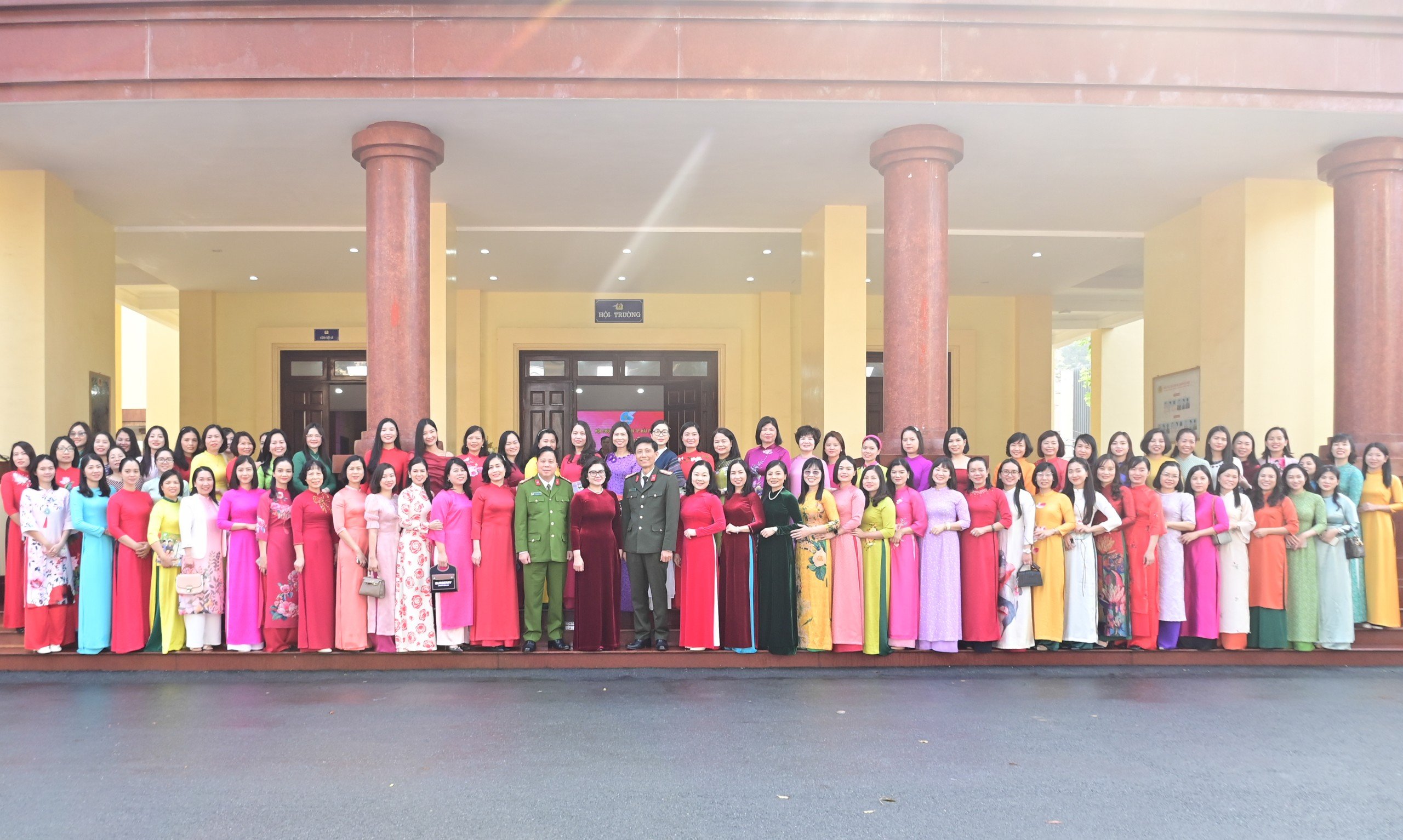 Hội Phụ nữ CATP tổ chức kỷ niệm 114 năm Ngày Quốc tế phụ nữ 8/3